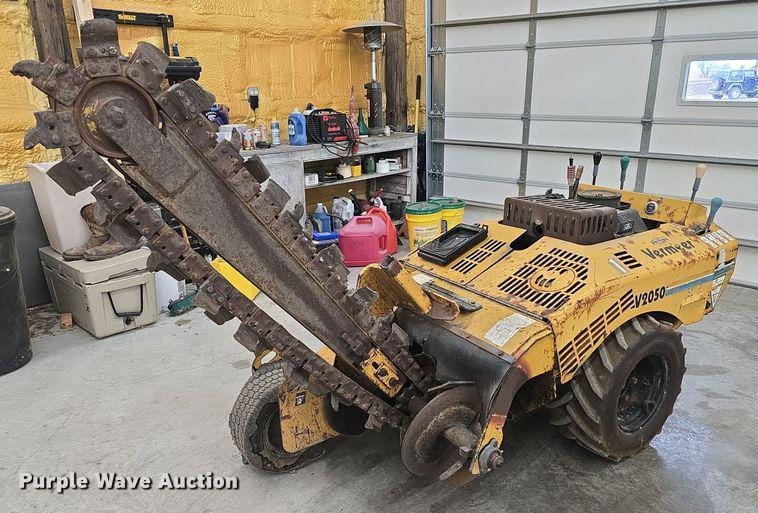 Main image Vermeer V2050