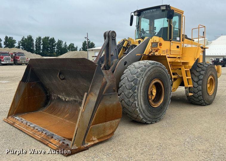 Main image Volvo L150C