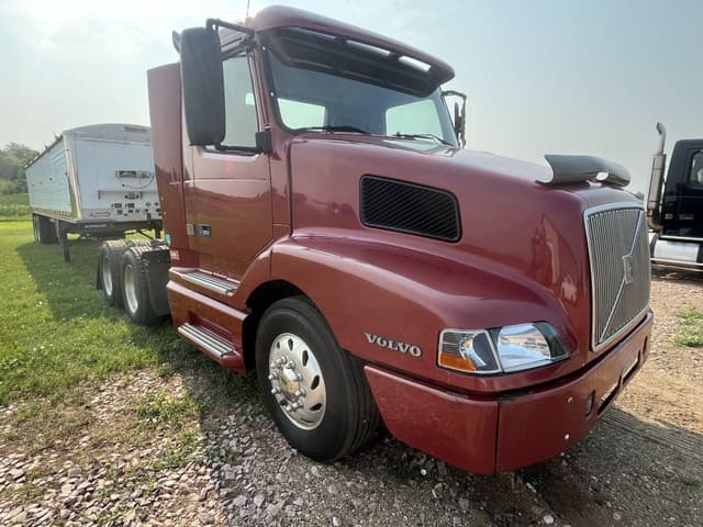 Image of Volvo S60 equipment image 3