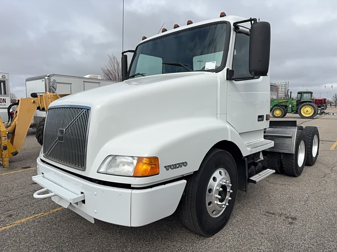 Image of Volvo VN Primary image