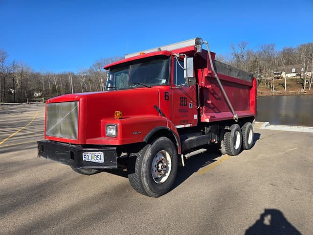 Image of Volvo WG equipment image 2