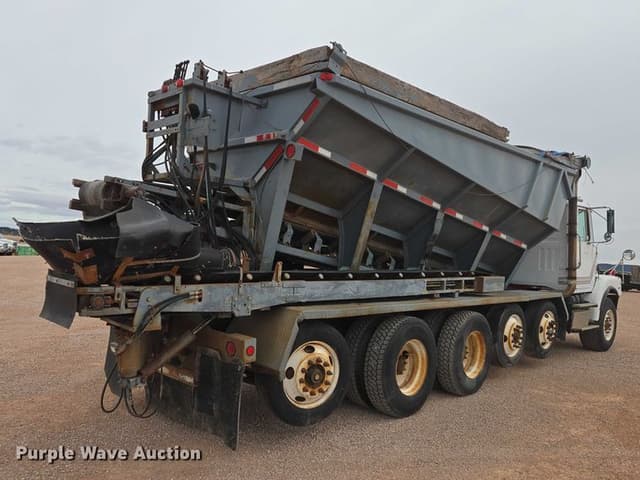 Image of Volvo WG equipment image 4