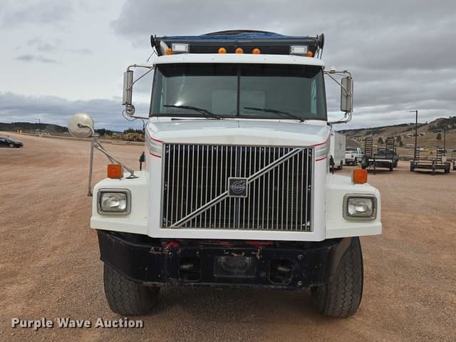 Image of Volvo WG equipment image 1