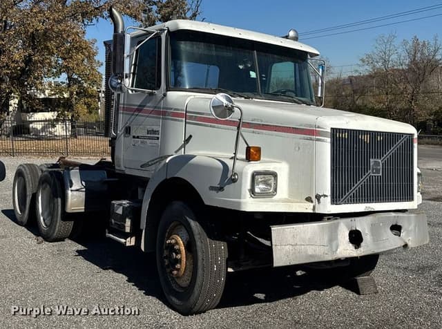 Image of Volvo WG equipment image 2