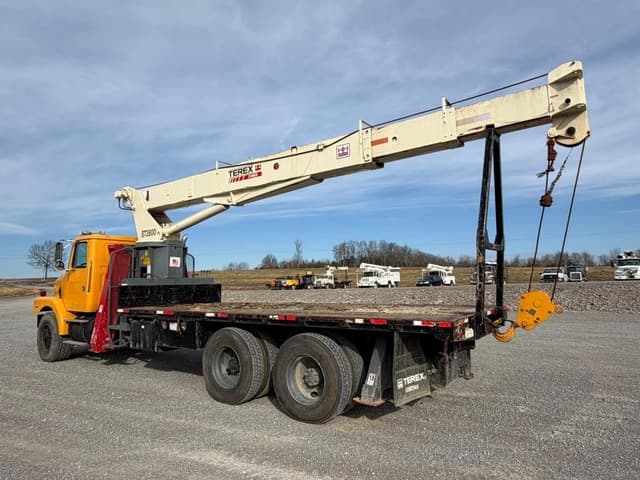 Image of Volvo WG equipment image 4