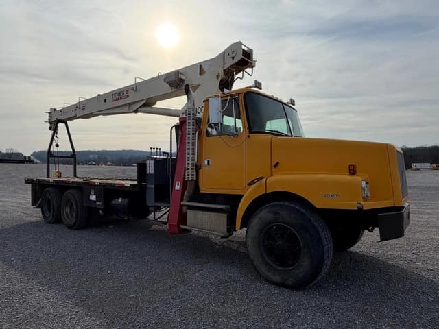 Image of Volvo WG equipment image 2