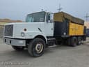 1999 Volvo WG64 Image