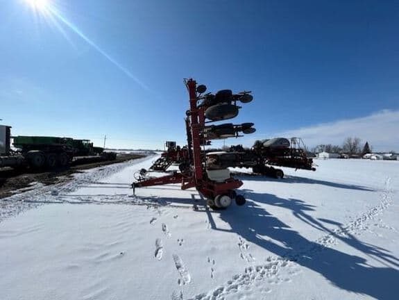 Image of White 6122 equipment image 2