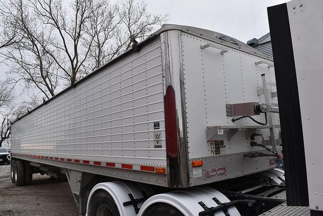 Image of Wilson Grain Trailer equipment image 1