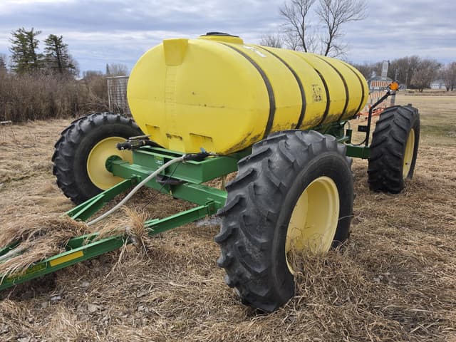 Image of Yetter 1600 equipment image 4