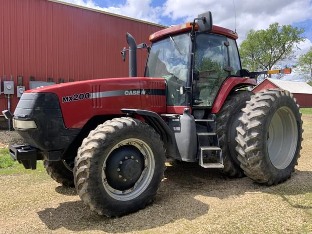 Image of Case IH MX200 equipment image 2