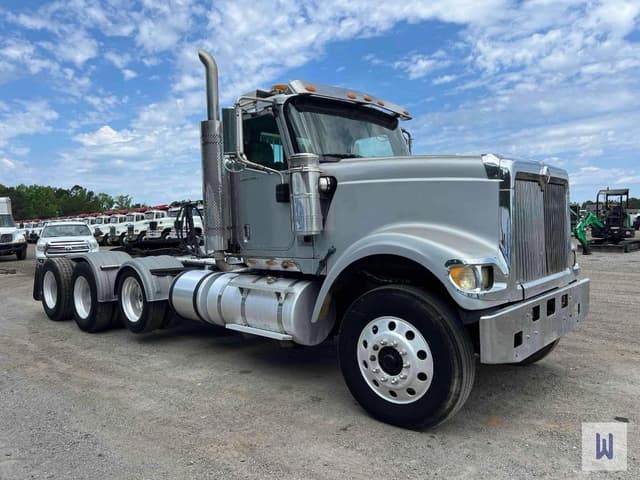 Image of International 5900i equipment image 3