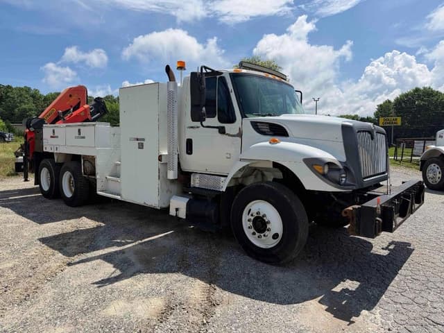 Image of International 7400 Workstar equipment image 1