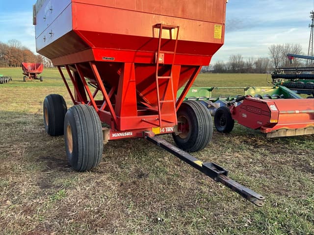 Image of Minnesota 400 equipment image 2