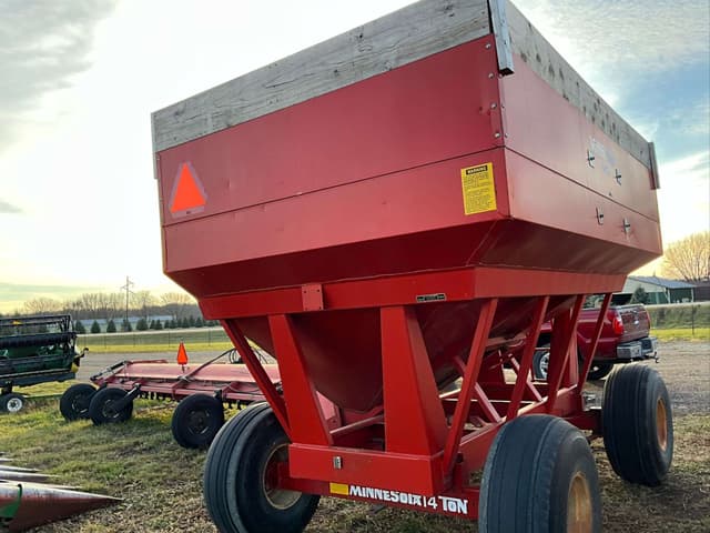 Image of Minnesota 400 equipment image 4