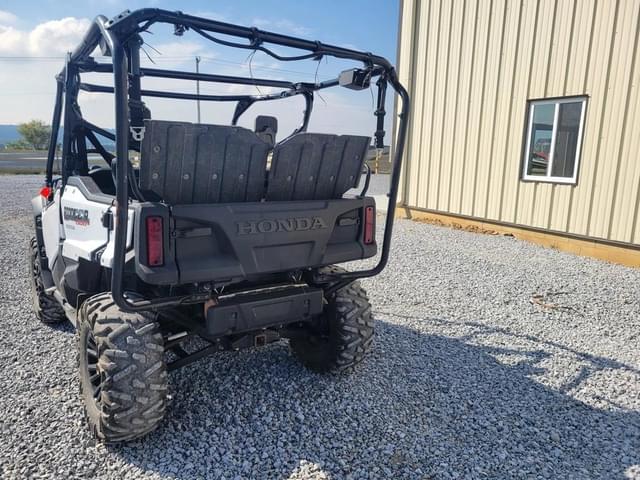 Image of Honda Pioneer 1000-5 equipment image 4