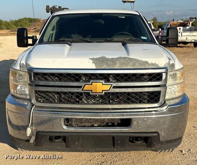 Image of Chevrolet 2500HD equipment image 1