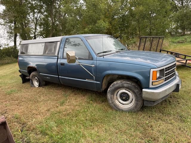 Image of Chevrolet 1500 equipment image 2