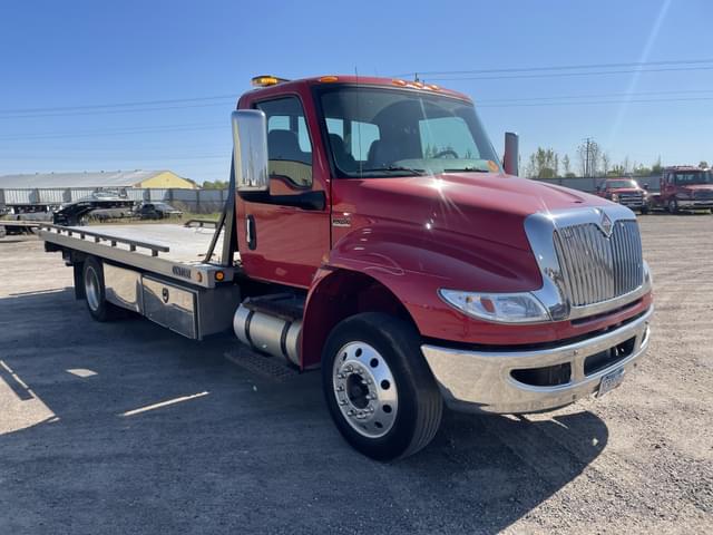 Image of International MV607 equipment image 3