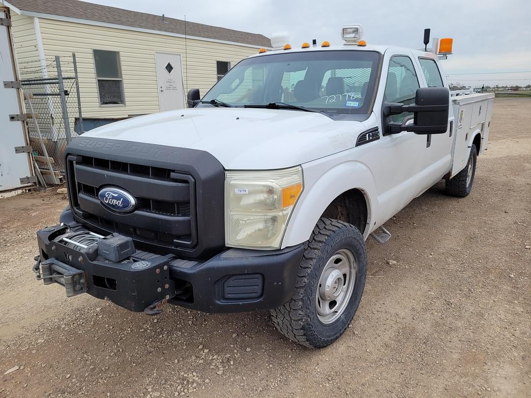 Image of Ford F-350 Primary image