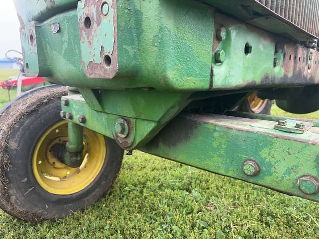 Image of John Deere 4430 equipment image 2