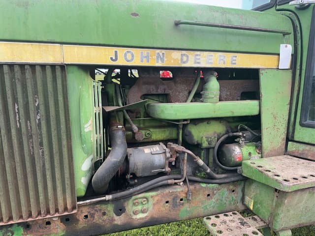 Image of John Deere 4430 equipment image 4
