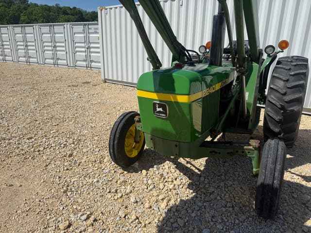 Image of John Deere 2240 equipment image 1