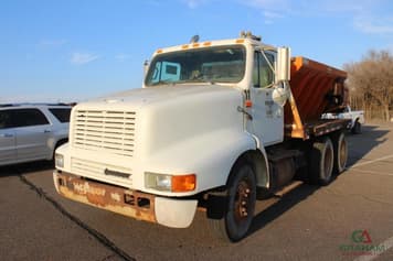 Main image International 8200