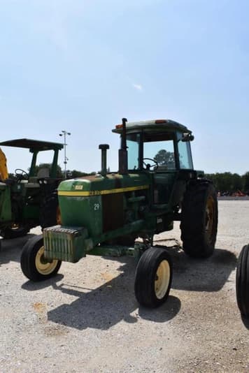 Main image John Deere 4230