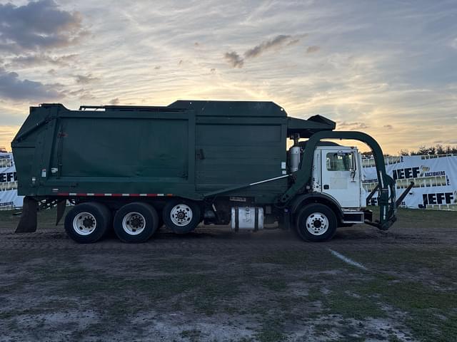 Image of Mack MRU613 equipment image 3