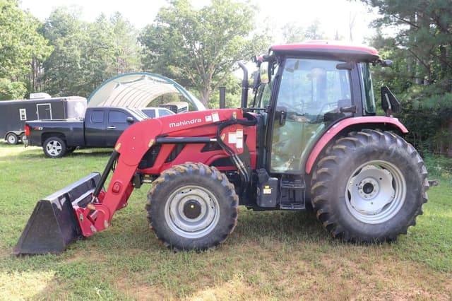 Image of Mahindra 8090PST equipment image 4