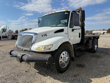 Main image International 4000