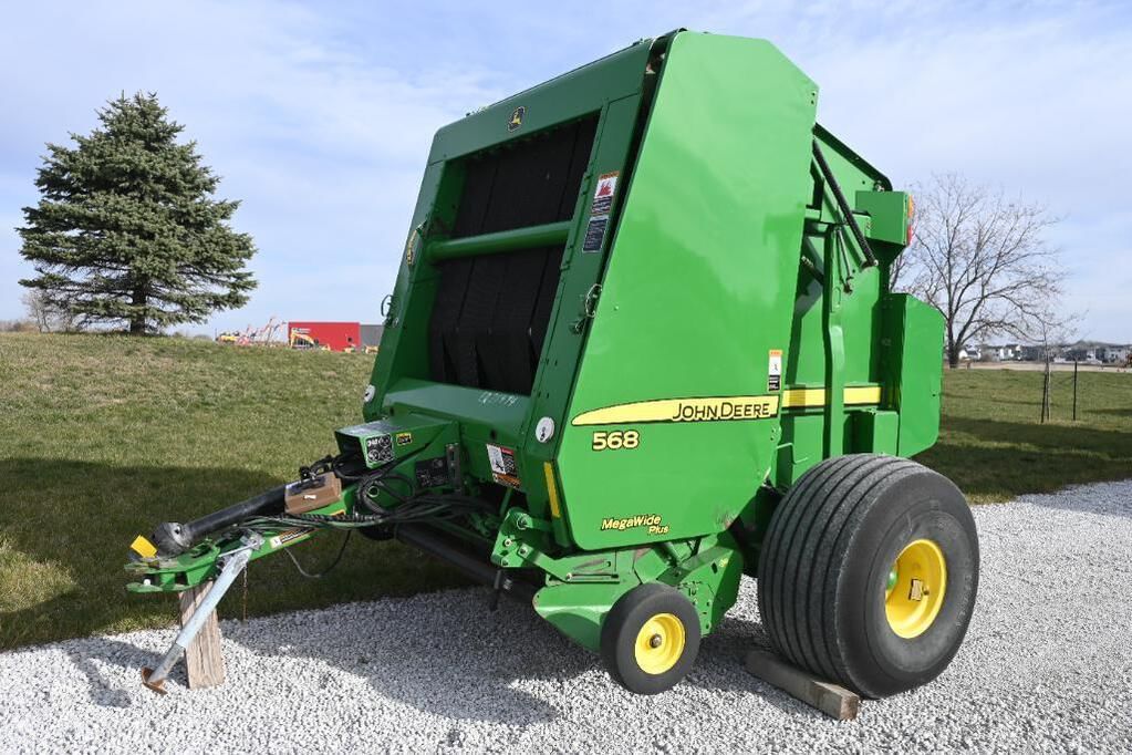 Main image John Deere 568 Mega Wide Plus
