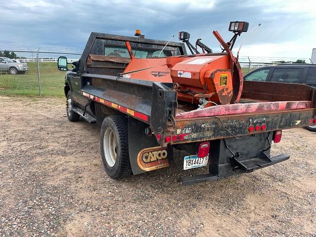 Image of Ford F-450 equipment image 2