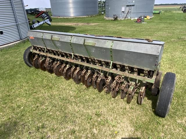 Image of John Deere Van Brunt equipment image 3