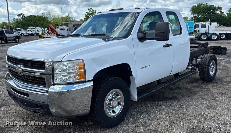 Image of Chevrolet 3500HD Primary image