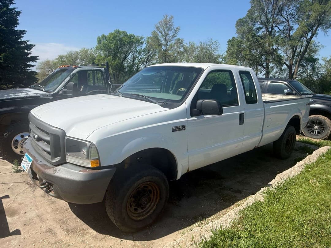 Image of Ford F-250 Primary image
