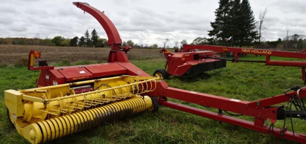 Main image New Holland FP240