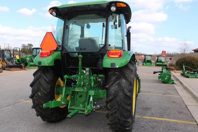 Image of John Deere 5055E equipment image 2