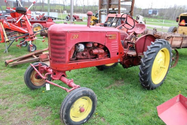 Image of Massey-Harris 22 equipment image 1