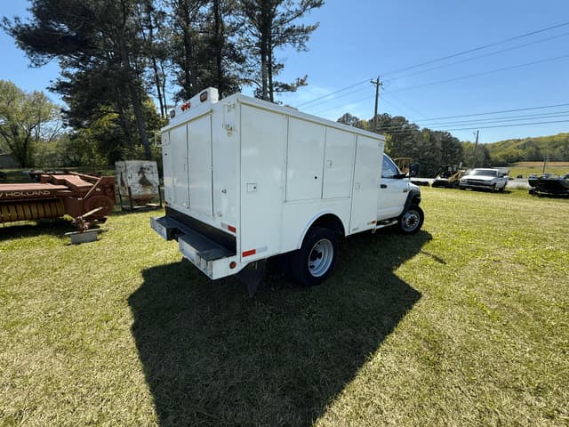 Image of Dodge Ram 5500 equipment image 3