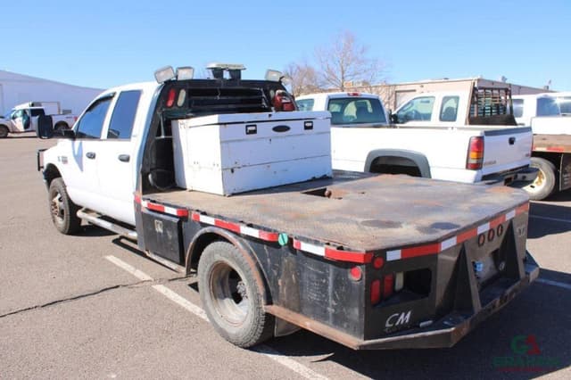 Image of Dodge Ram 3500 equipment image 3