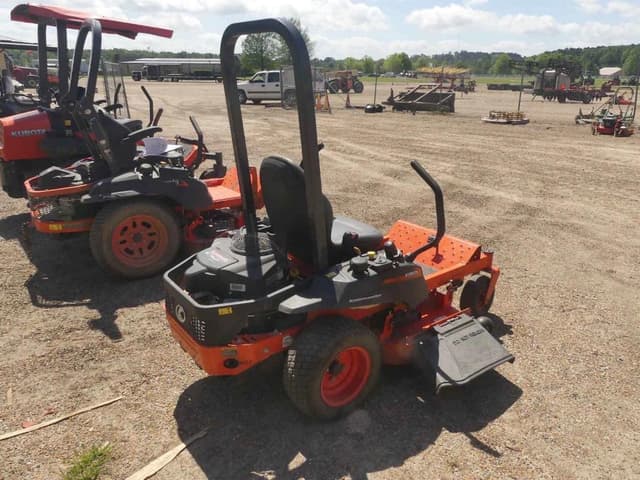 Image of Kubota Z122RKW equipment image 2
