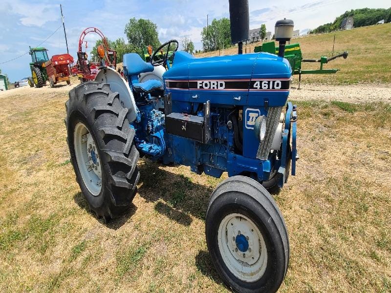 Main image Ford 4610