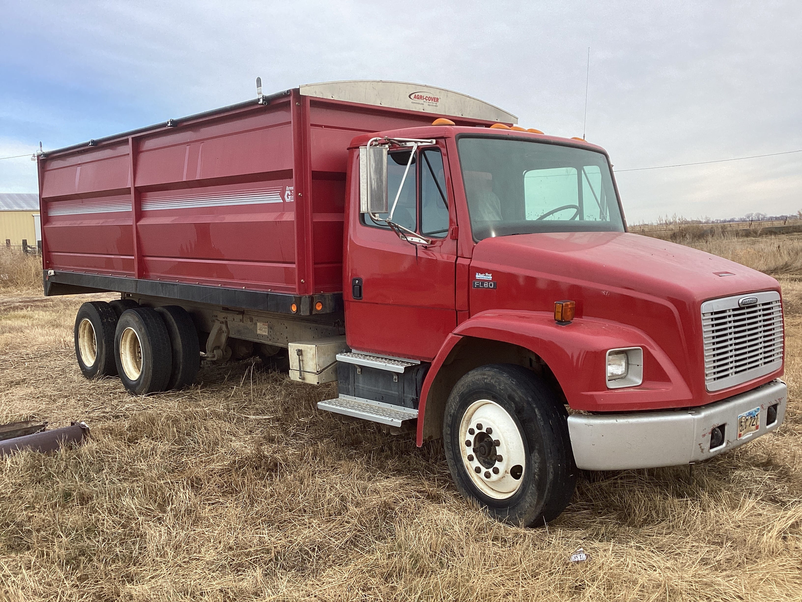 Main image Freightliner FL80