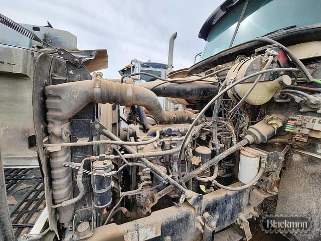 Image of Mack CHN613 equipment image 2