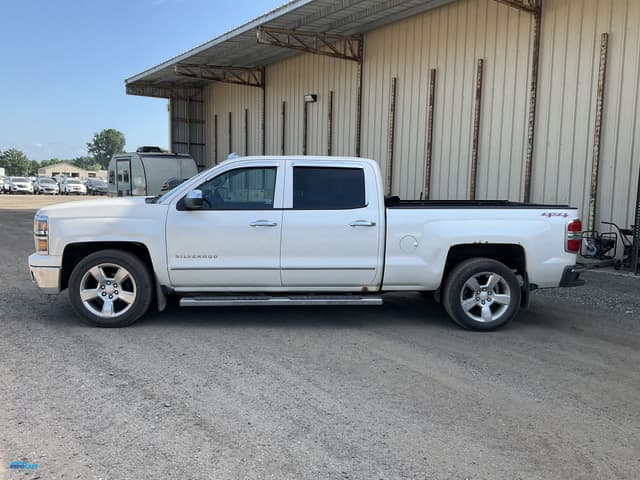 Image of Chevrolet 1500 equipment image 1