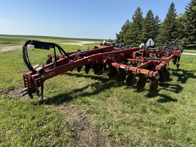 Image of Case IH Ecolo-Tiger 730B equipment image 2