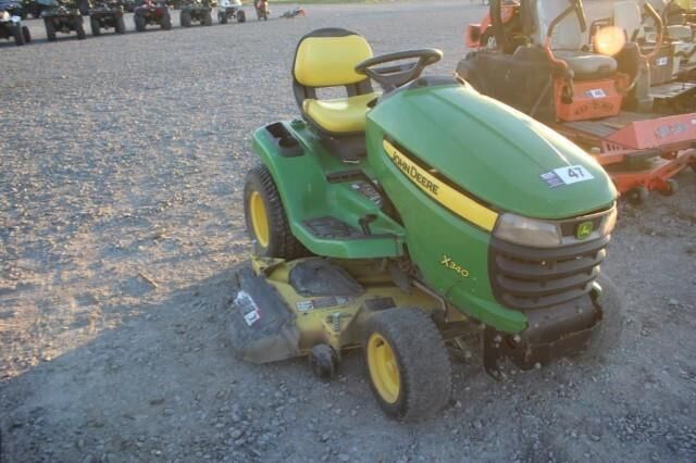 Main image John Deere X340