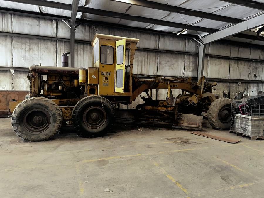 1969 Galion 118 Equipment Image0